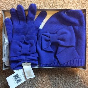 KATE SPADE BOW BEANIE AND GLOVES
